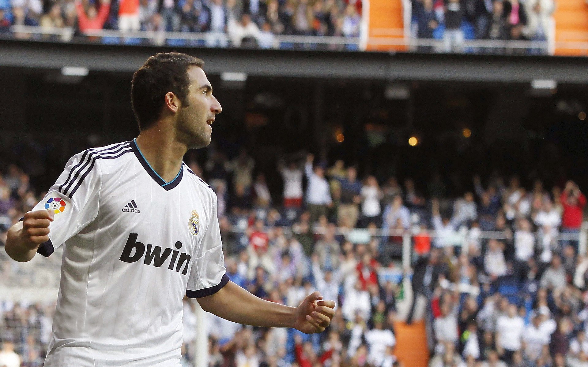 尼斯防线坚如磐石，稳步向前，尼斯尼斯