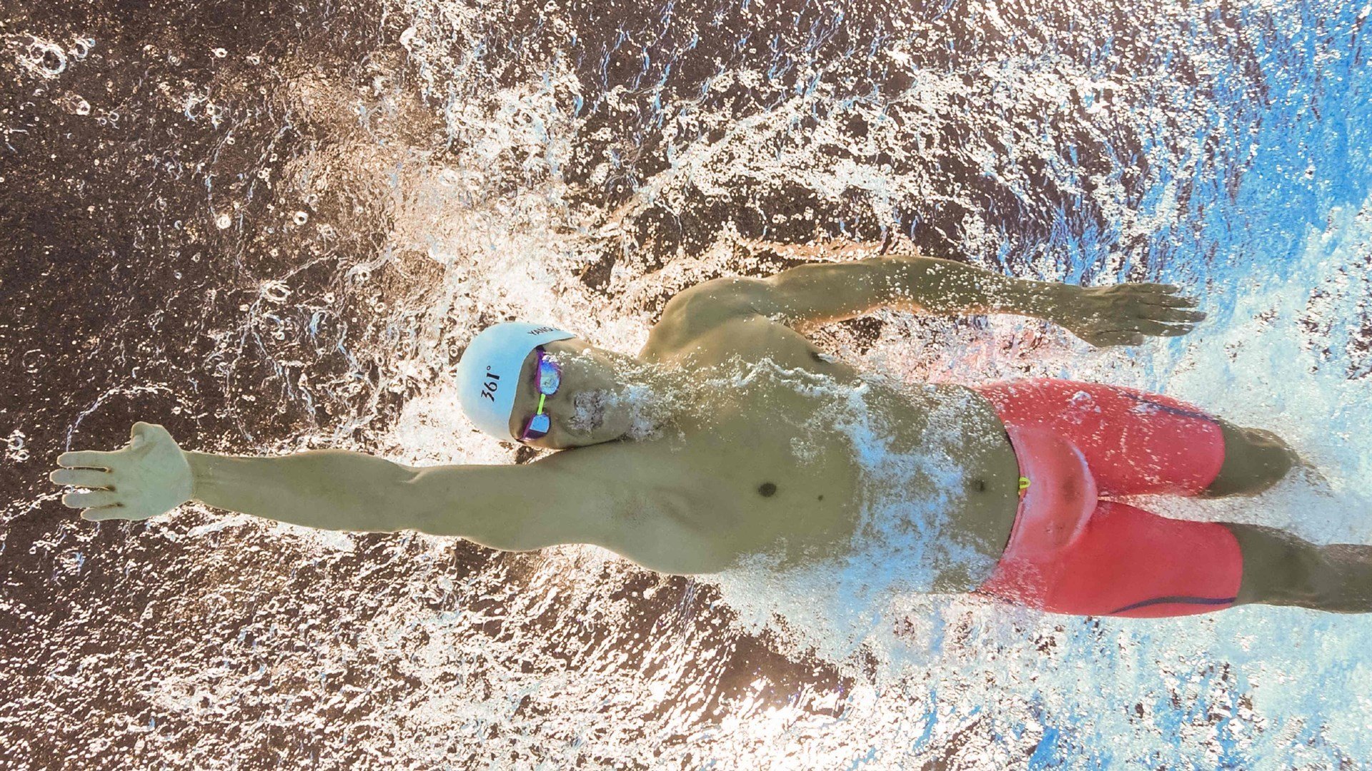 揭秘体操训练背后的故事,体操运动训练视频